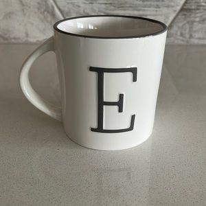 E letter mug